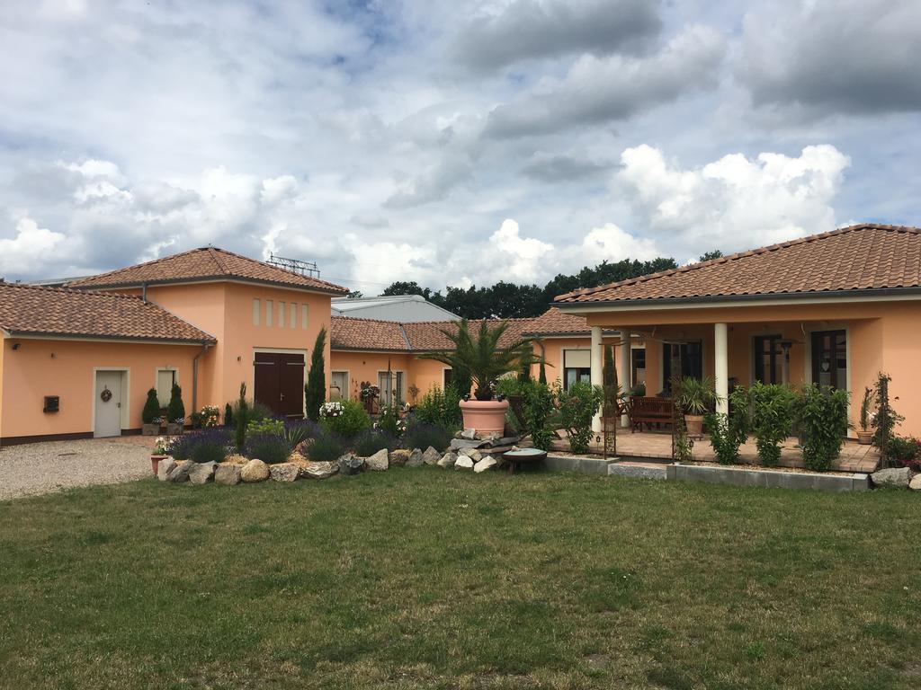 Ferienwohnung La Vita Ludwigslust Exterior foto